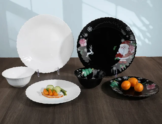 Wholesale Shell Design Opal Glassware Dinner Set factory